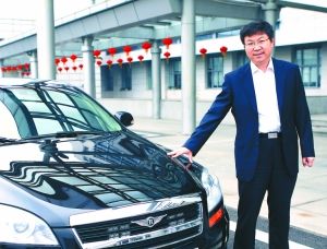 中国汽车老总都开什么车? 李书福开自由舰