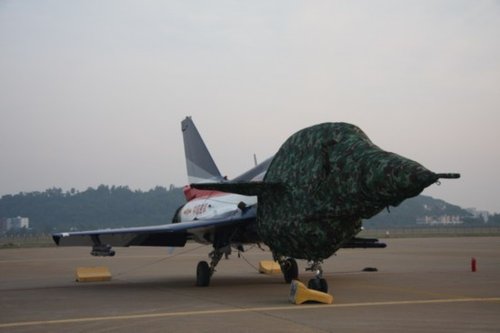 中国空军八一飞行表演队新涂装全揭秘(组图)