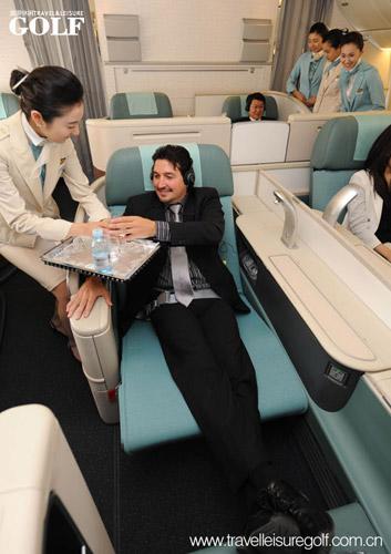 各国航空头等舱:云端上的星级套房